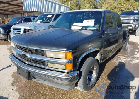 1993 Chevrolet Gmt-400 C1500 from USA, damaged, VIN 2GCEC19K7P1163847